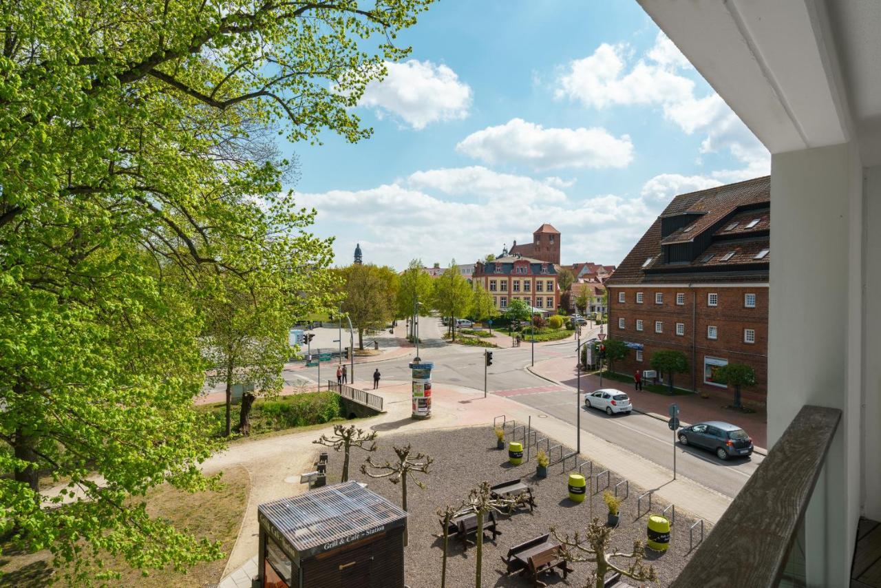 Radlon Fahrrad-Komfort-Hotel Waren  Exterior foto